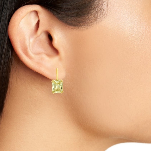 🎄❤️Madewell❤️ Beautiful Crystal Statement Earrings in Honeydew ❤️🎄 - Picture 6 of 8